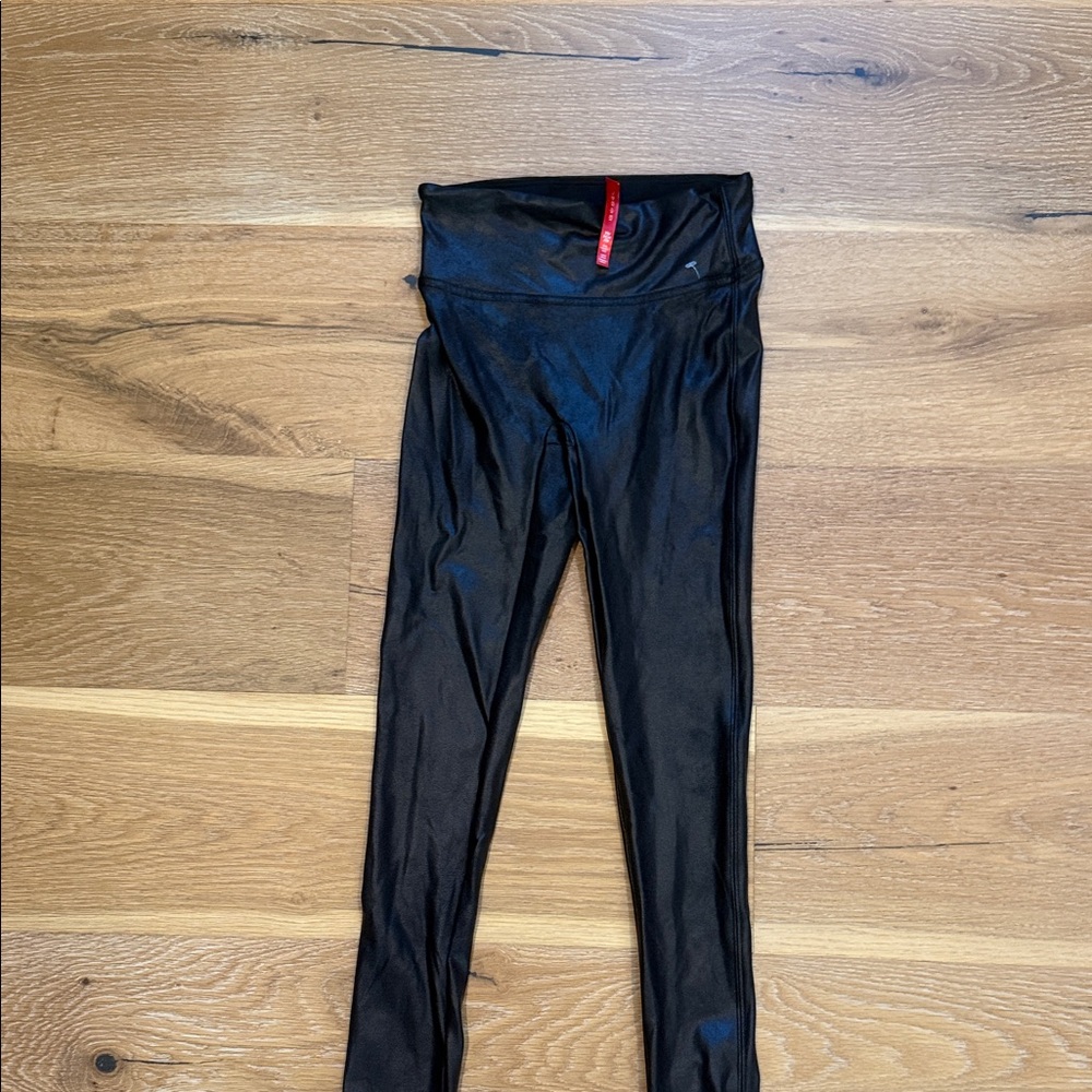 Spanx shiny Leggings xsmall
